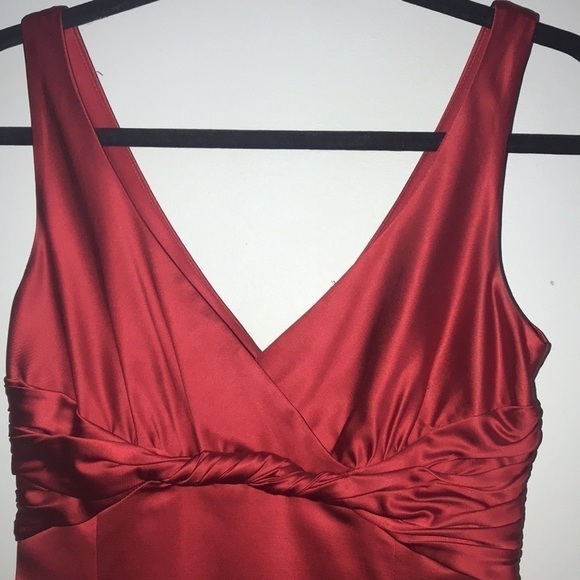 Jones New York Midi Dress in Ruby Red Size 8​​​​ - Picture 3 of 8